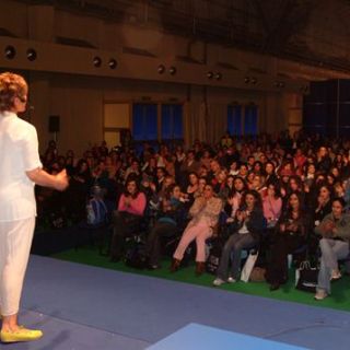 2004 Italia Bari congresso centro sud